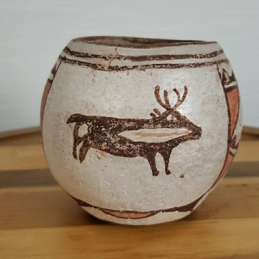 Zuni Pueblo Heartline Deer & Rosette Polychrome Southwestern Signed VTG
